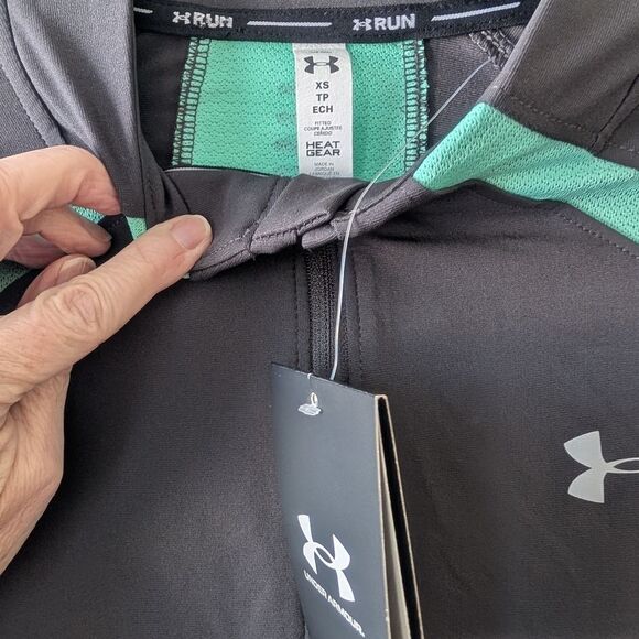 Under Armour Women's 1/2 Zip Grey Multi Running Activewear Size XS - Picture 4 of 6